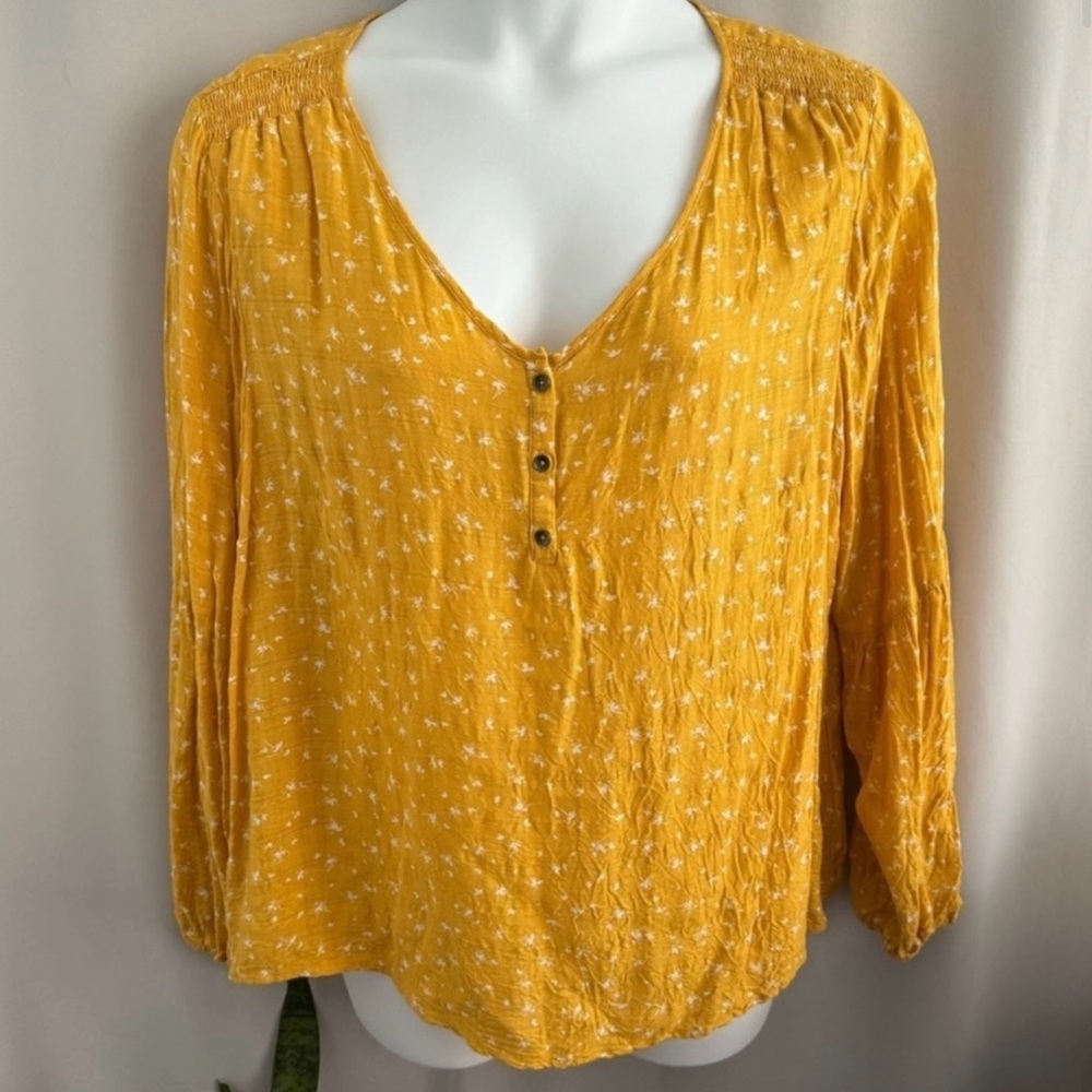 Universal Thread Yellow Women's Top